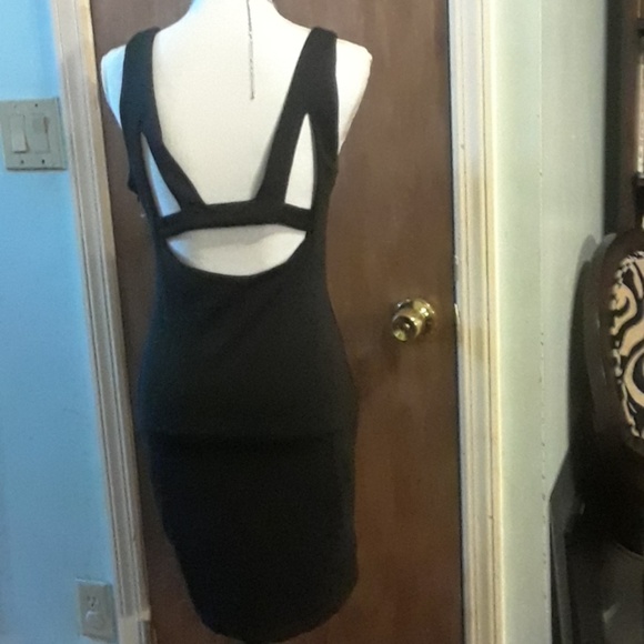 Kim Kardashian Dress size M, NWOT - Picture 2 of 3